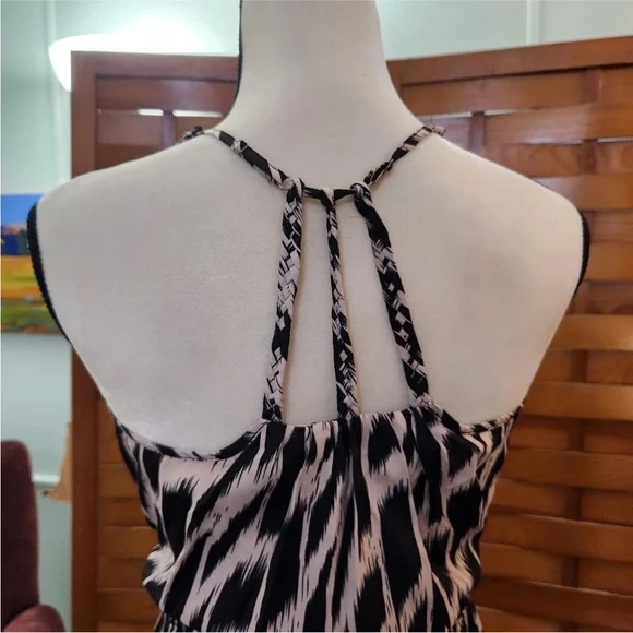 Charlie Jade Black and White Dress - Picture 5 of 5